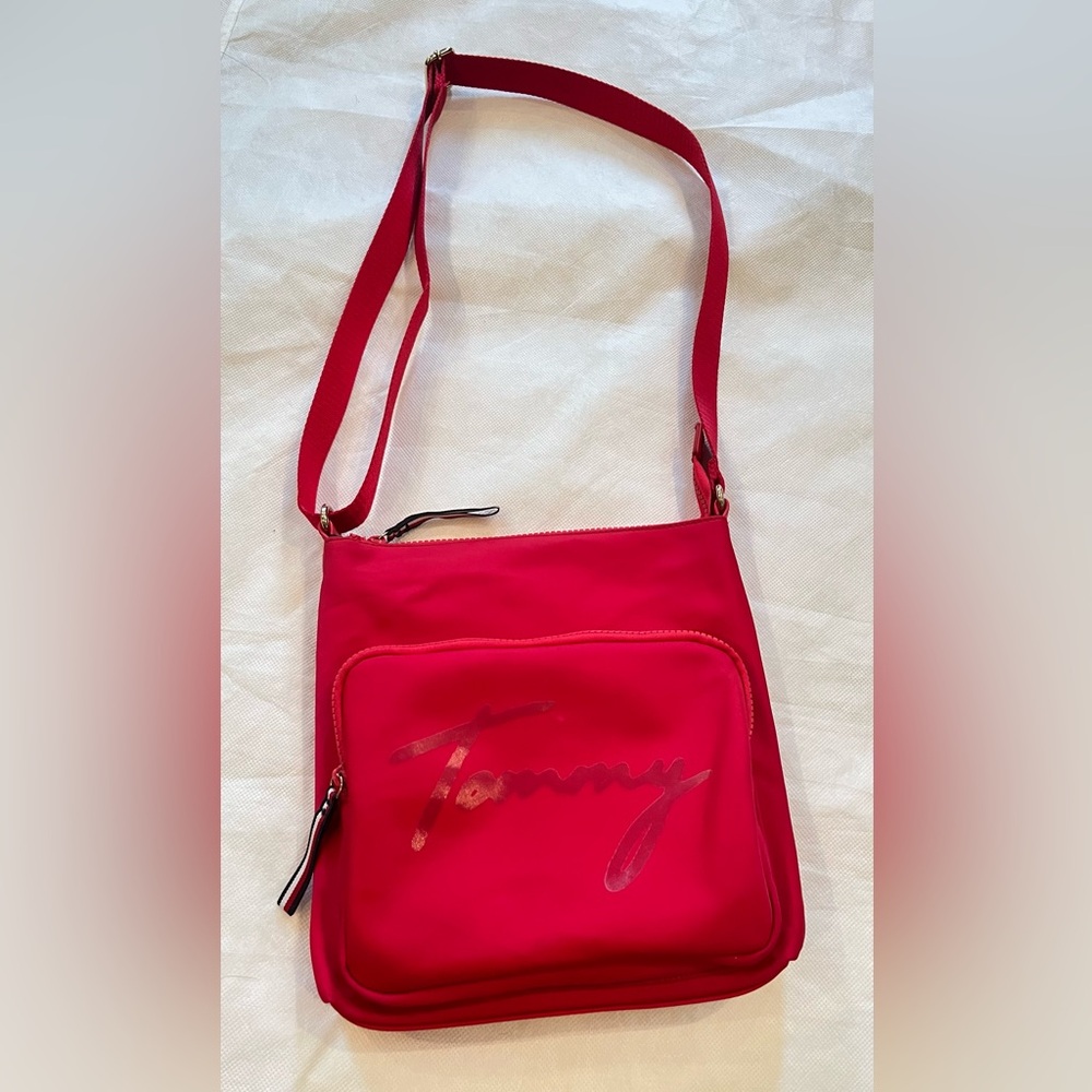Tommy Hilfiger Red Crossbody nylon shoulder bag. Used in good conditions.